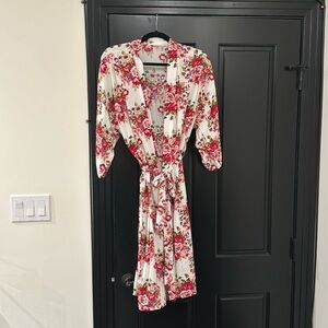 Floral Bride/Bridesmaid Robe